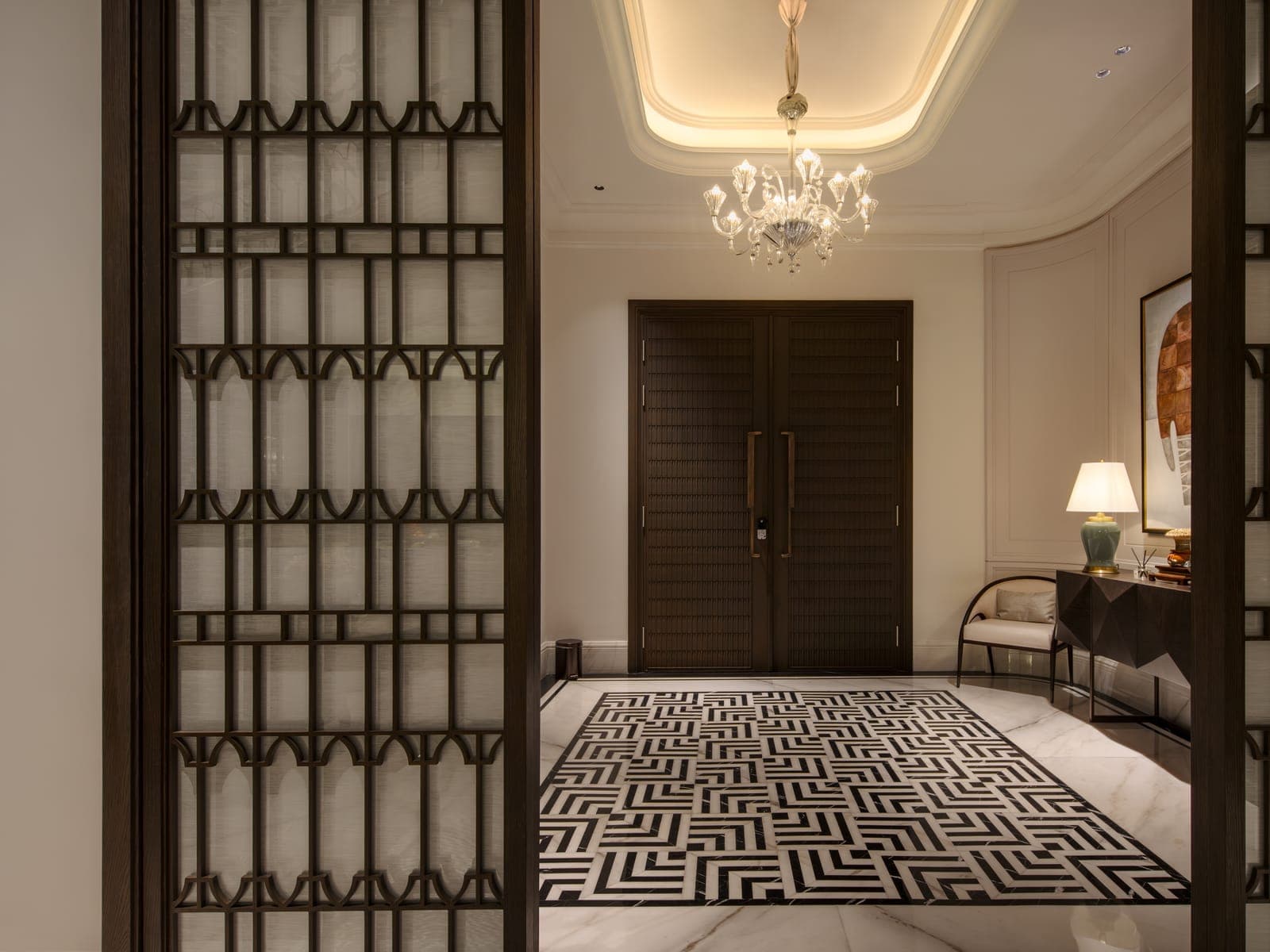 The entrance screen, folded open.
